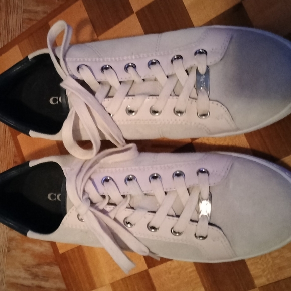 Coach (unisex,size 8) white,blue inside - Picture 1 of 2